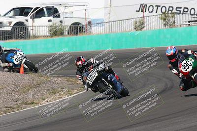 media/Apr-20-2025-AHRMA (Sun) [[393a79c373]]/Race/group 10 early race/Turn 4b/